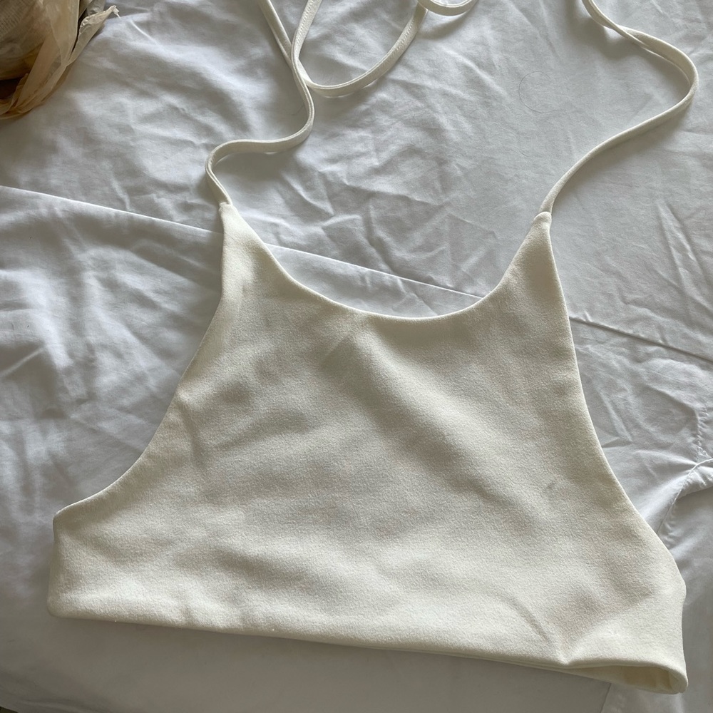 White cropped  halter